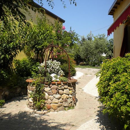 バルドリーノ La Carbonara 6 Bed & Breakfast エクステリア 写真