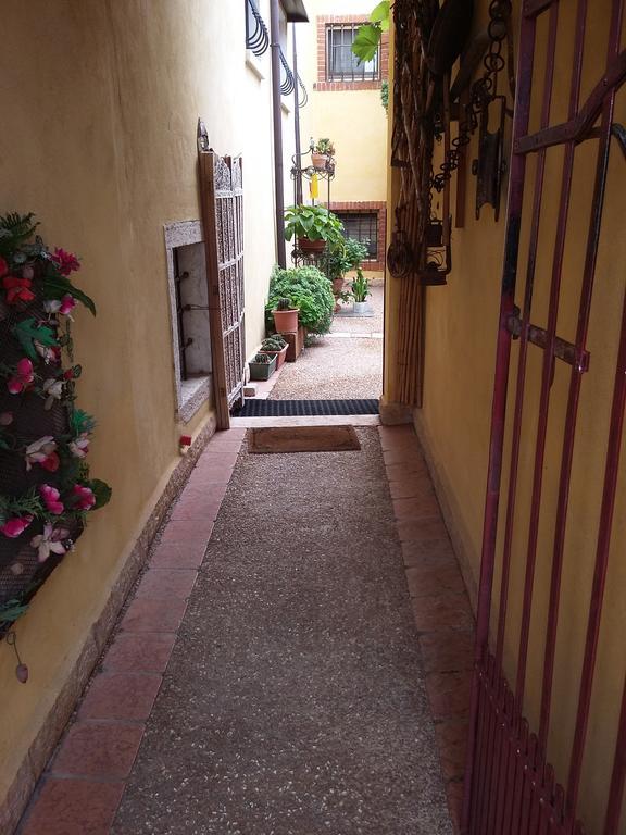バルドリーノ La Carbonara 6 Bed & Breakfast エクステリア 写真