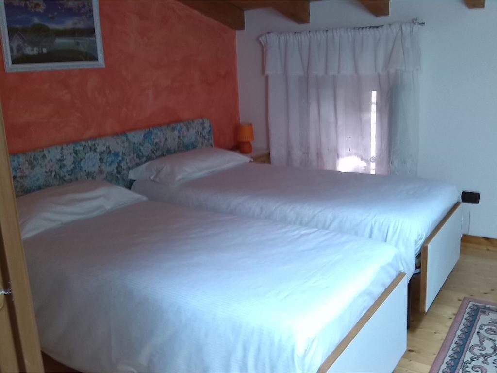 バルドリーノ La Carbonara 6 Bed & Breakfast エクステリア 写真